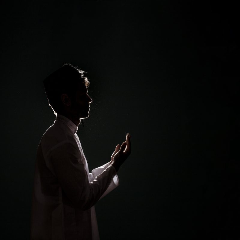 berdoa sebelum mendaki gunung